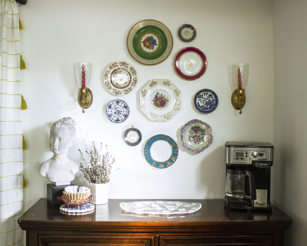 How to create a plate wall: Eclectic collection of colorful plates